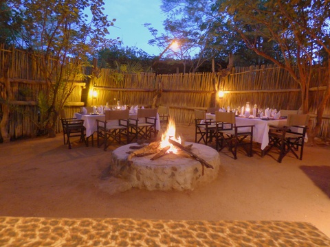dinner in the boma